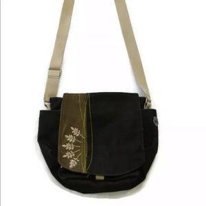 Haiku Pebbled Vegan Crossbody Messenger Bag 14”